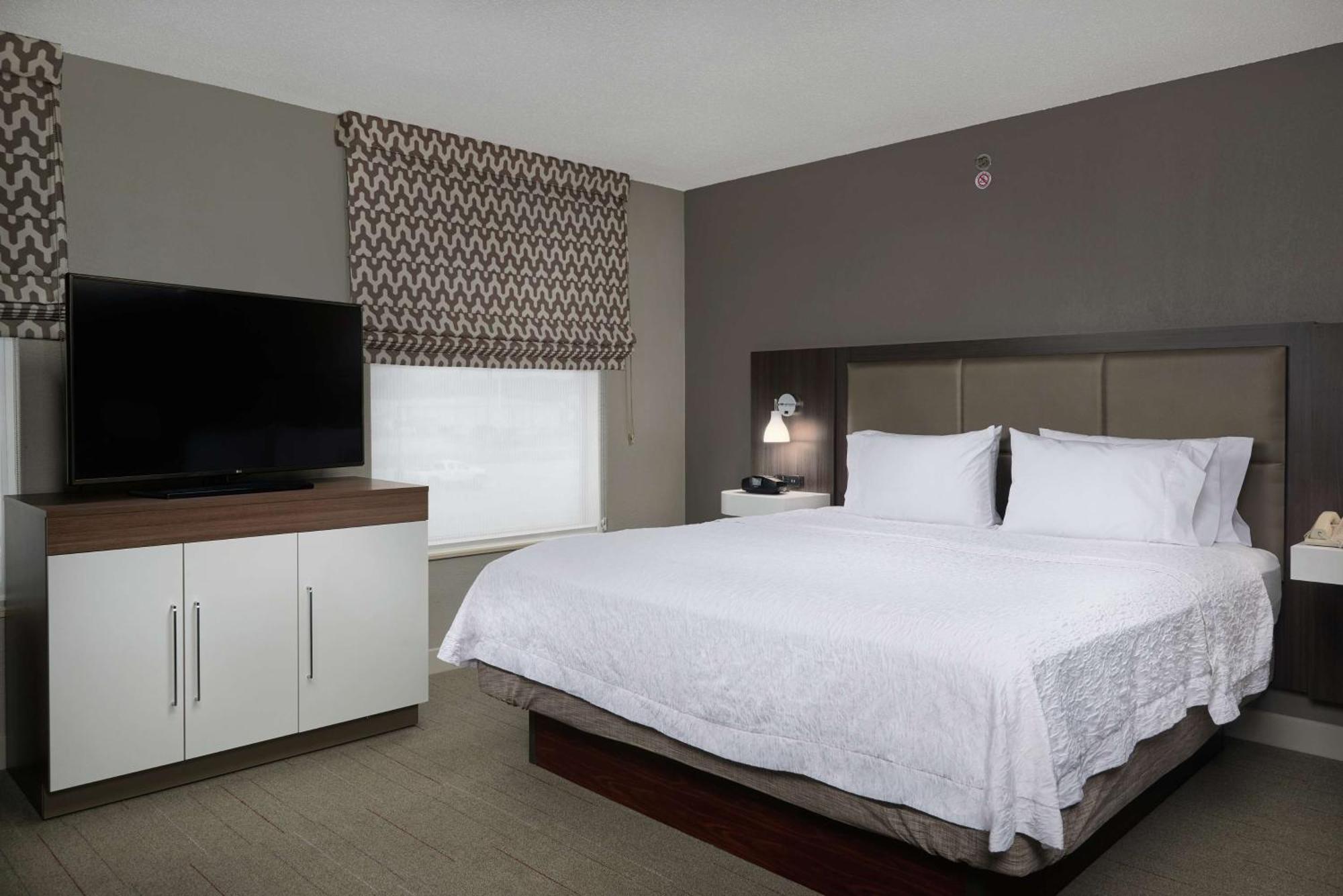 Hampton Inn & Suites Oxford-Anniston Екстериор снимка
