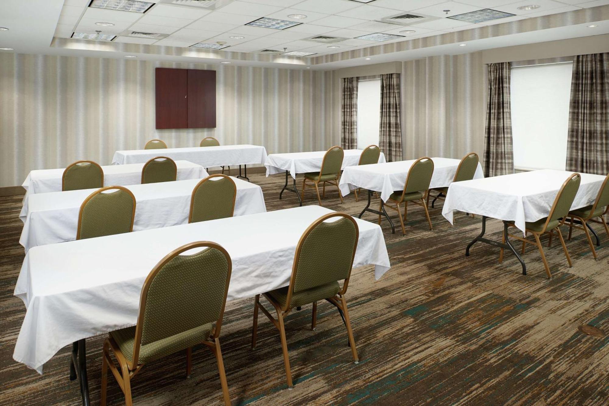 Hampton Inn & Suites Oxford-Anniston Екстериор снимка