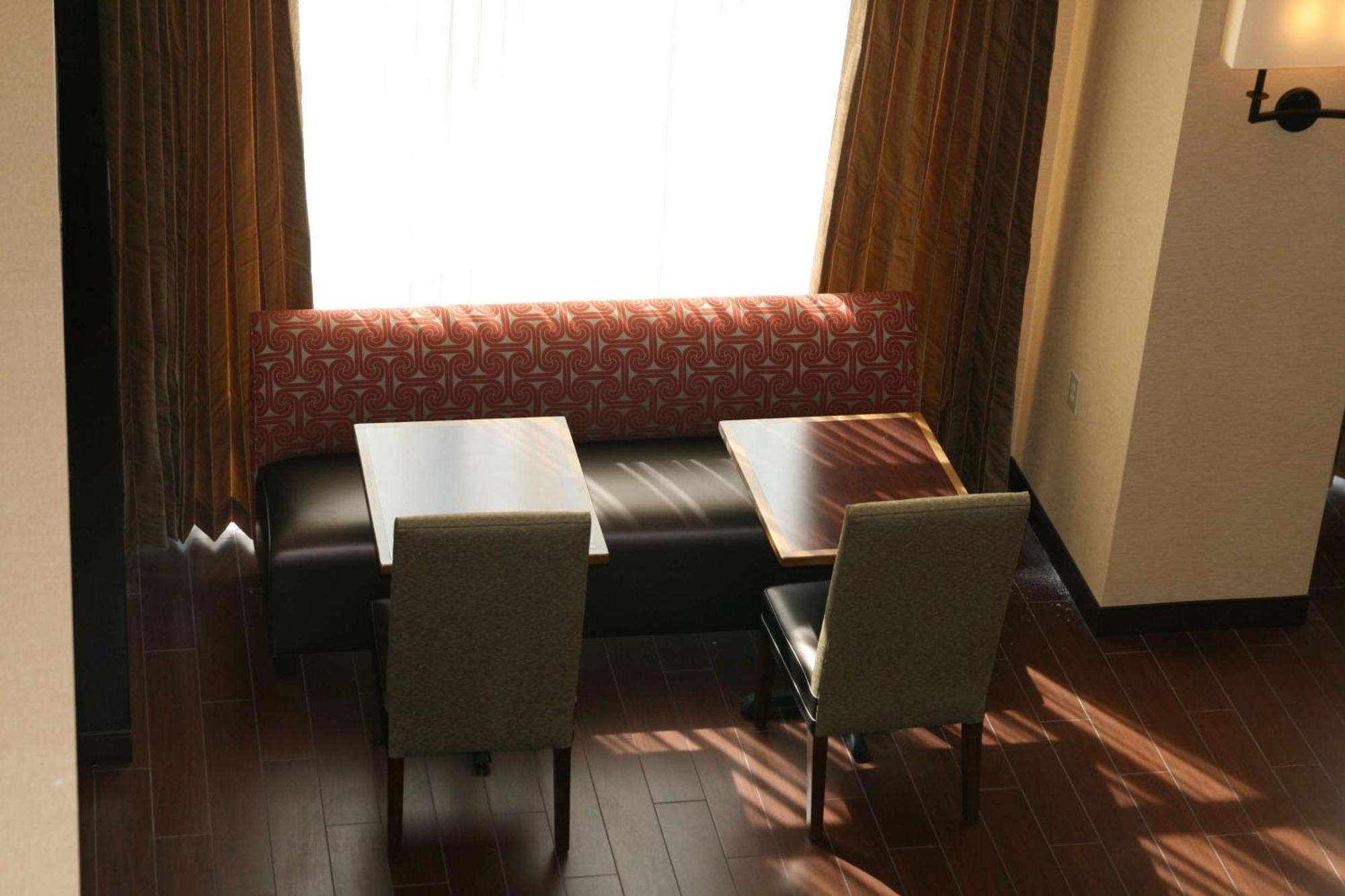 Hampton Inn & Suites Oxford-Anniston Екстериор снимка