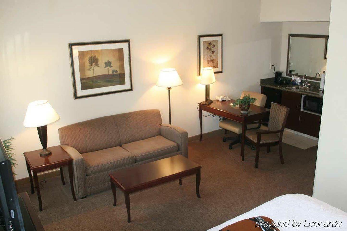 Hampton Inn & Suites Oxford-Anniston Екстериор снимка